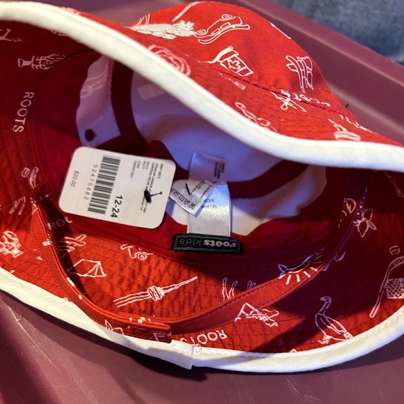 3 for 40$ Bundle Kids Roots Hat - Picture 3 of 3